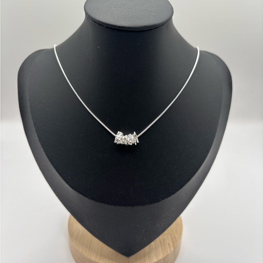 *NEW* Sophisticated 925 Silver Geometric Pendant Necklace
